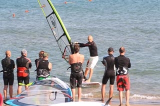  Jim dando instrucciones 